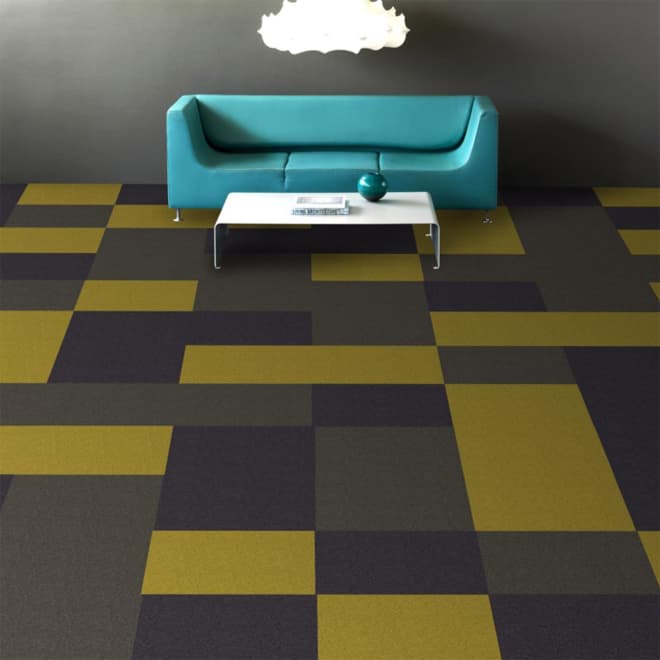 Twisted cut pile cushion backing carpet tile