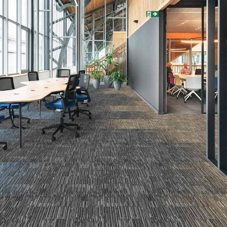 MR55 100% Nylon Fireproof Office Floor Carpet Tiles