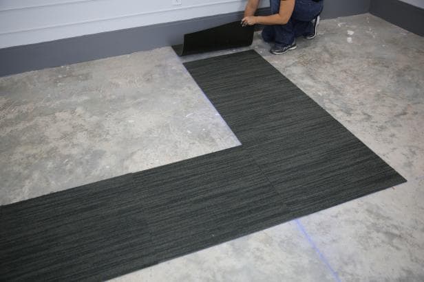 How to install carpet tile  4