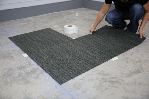 How to install carpet tile  6