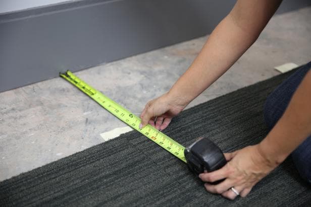 How to install carpet tile 7